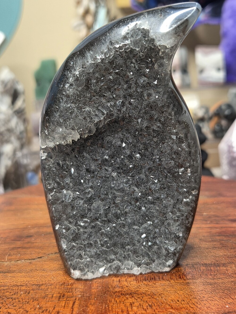 Black Amethsyt Freeform 4 In ( Energetic Protection )
